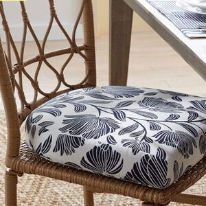 The Company Store Sunbrella Contoured Chair Cushion,Navy Floral, 20” x 20”, NWT!